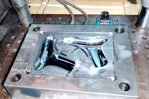 moule à injection en plastique