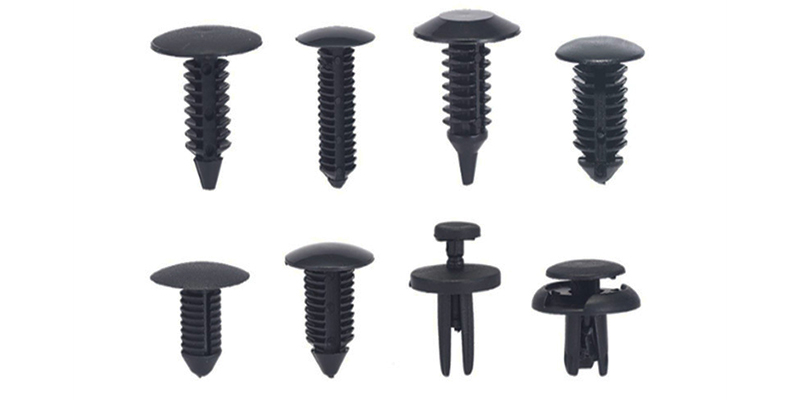 Clips automobiles d'injection en plastique